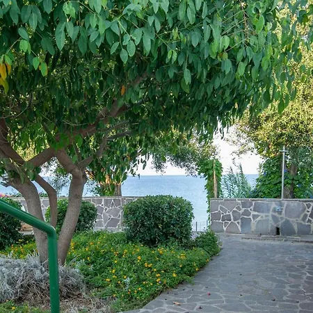 Casa Vacanze Fronte Apartment